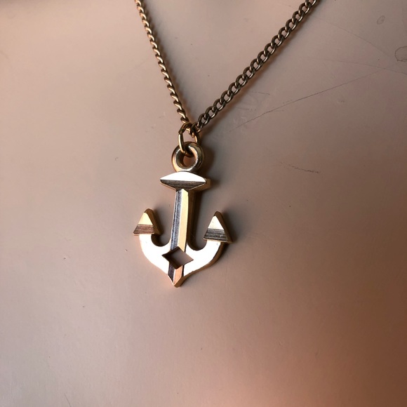 Avon Jewelry - Avon Vintage 1978 Goldtone Anchor Pendant